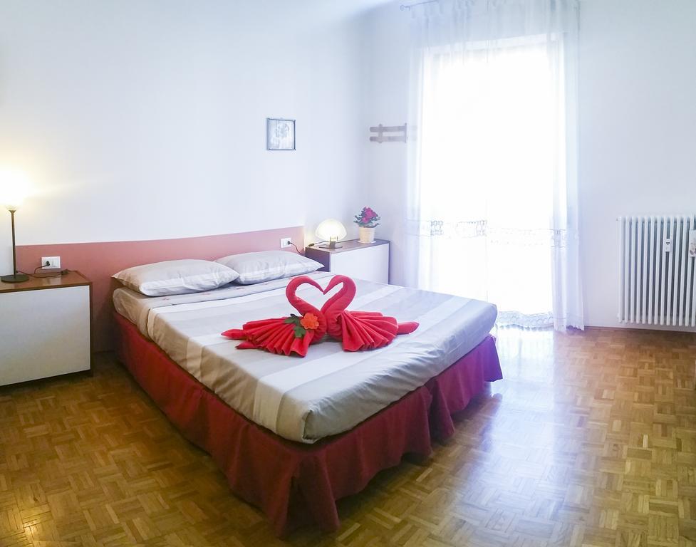 Rosso Tirano Apartamento Exterior foto
